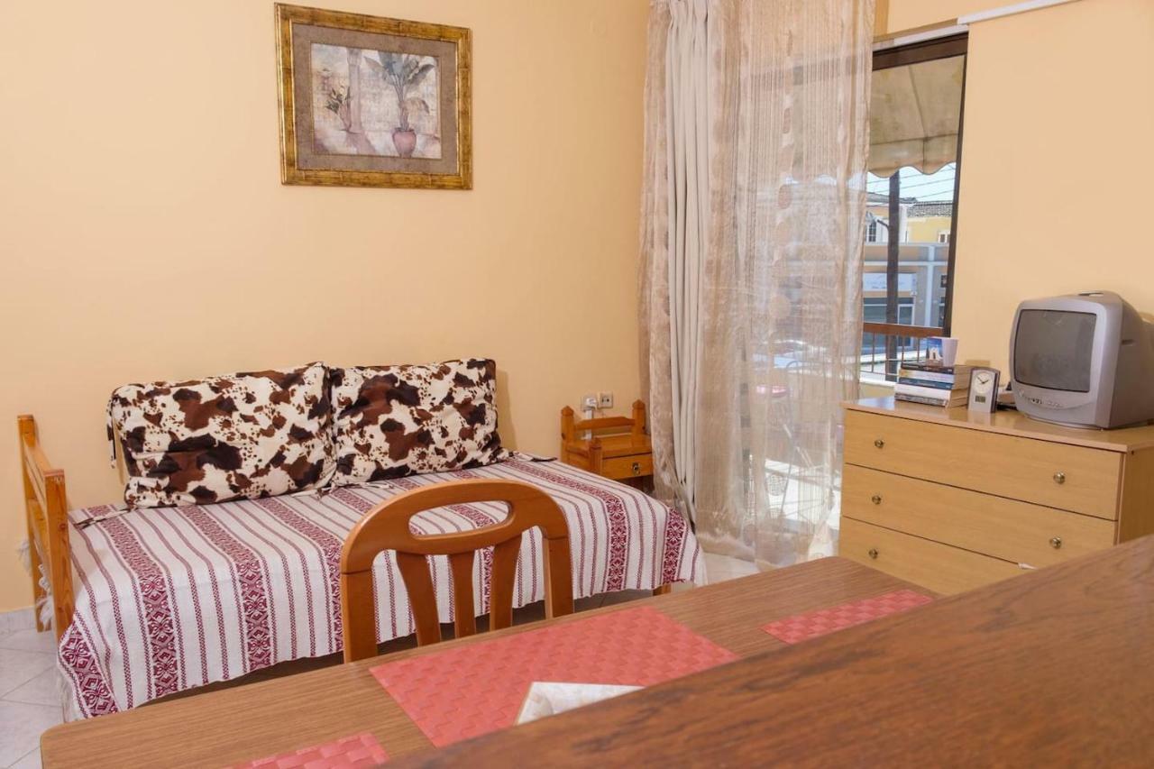 Traditional Apartment In Corfu Next To The Center エクステリア 写真