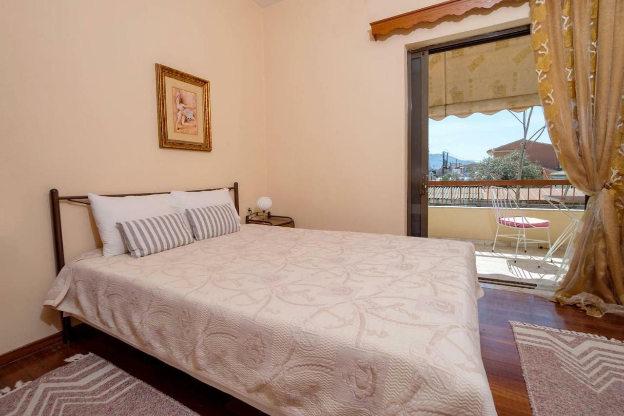Traditional Apartment In Corfu Next To The Center エクステリア 写真