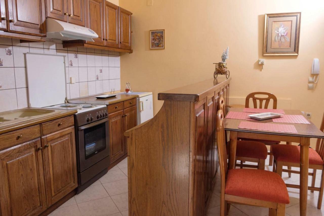 Traditional Apartment In Corfu Next To The Center エクステリア 写真