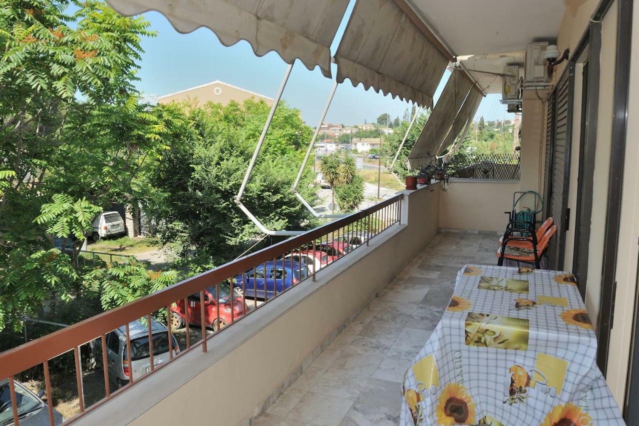 Traditional Apartment In Corfu Next To The Center エクステリア 写真