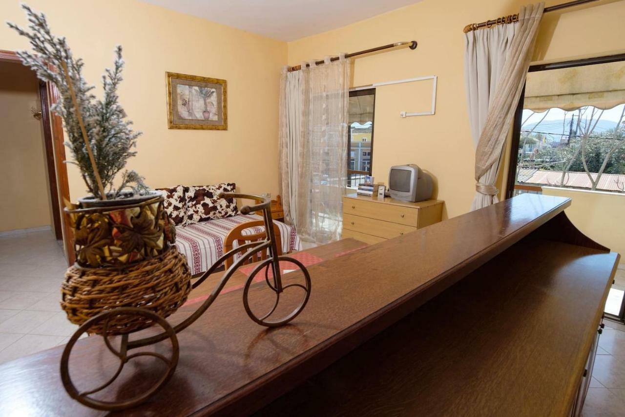 Traditional Apartment In Corfu Next To The Center エクステリア 写真