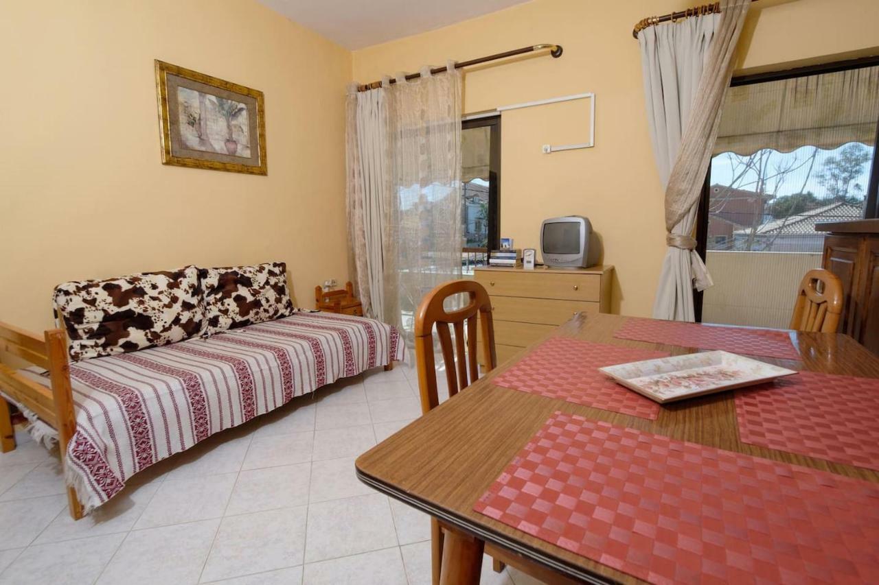 Traditional Apartment In Corfu Next To The Center エクステリア 写真